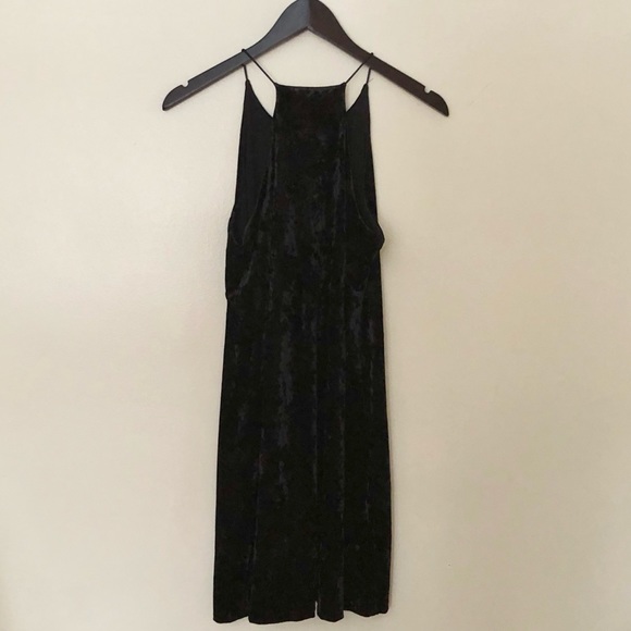 Love...Ady black velvet dress - Picture 2 of 6